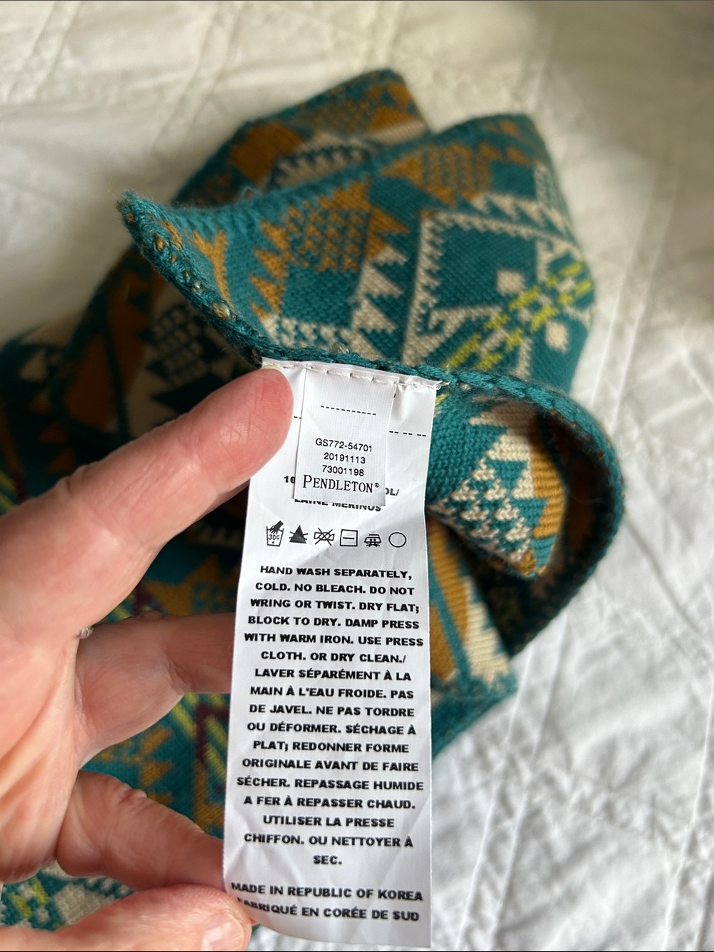 Pendleton Teal Aztec-Pattern Scarf - Picture 3 of 5